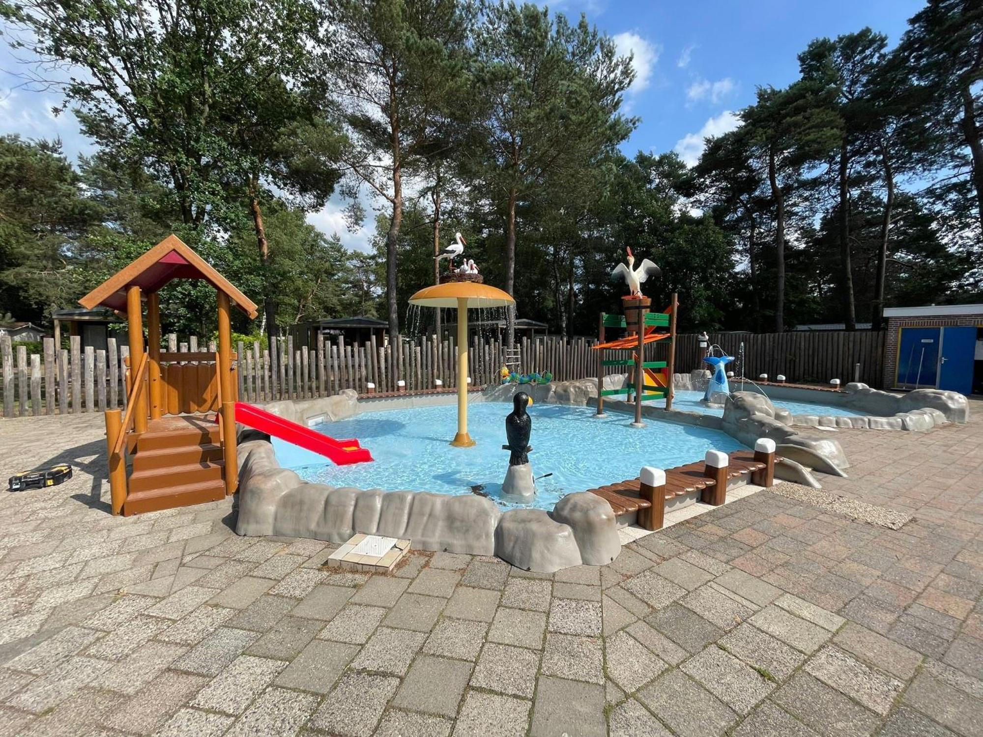 Vakantiepark Hertenhorst Beekbergen Ngoại thất bức ảnh